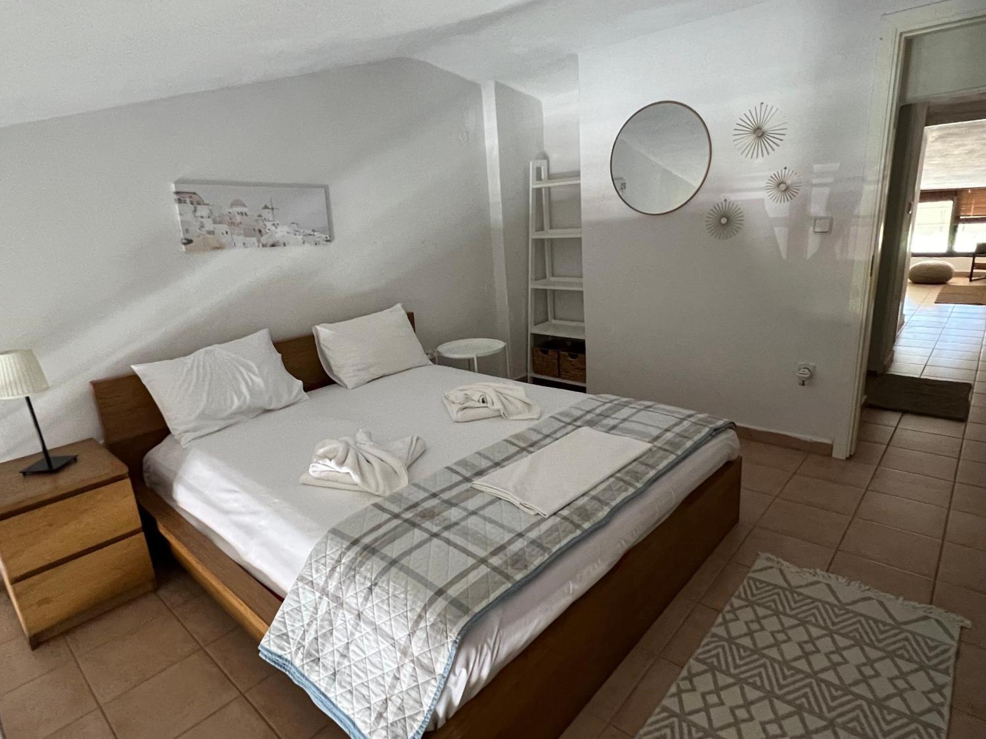 Two-Storey Beachfront Maisonette Toroni Exterior photo